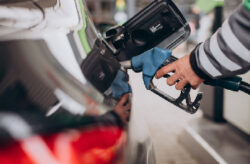 car fuel cleaning